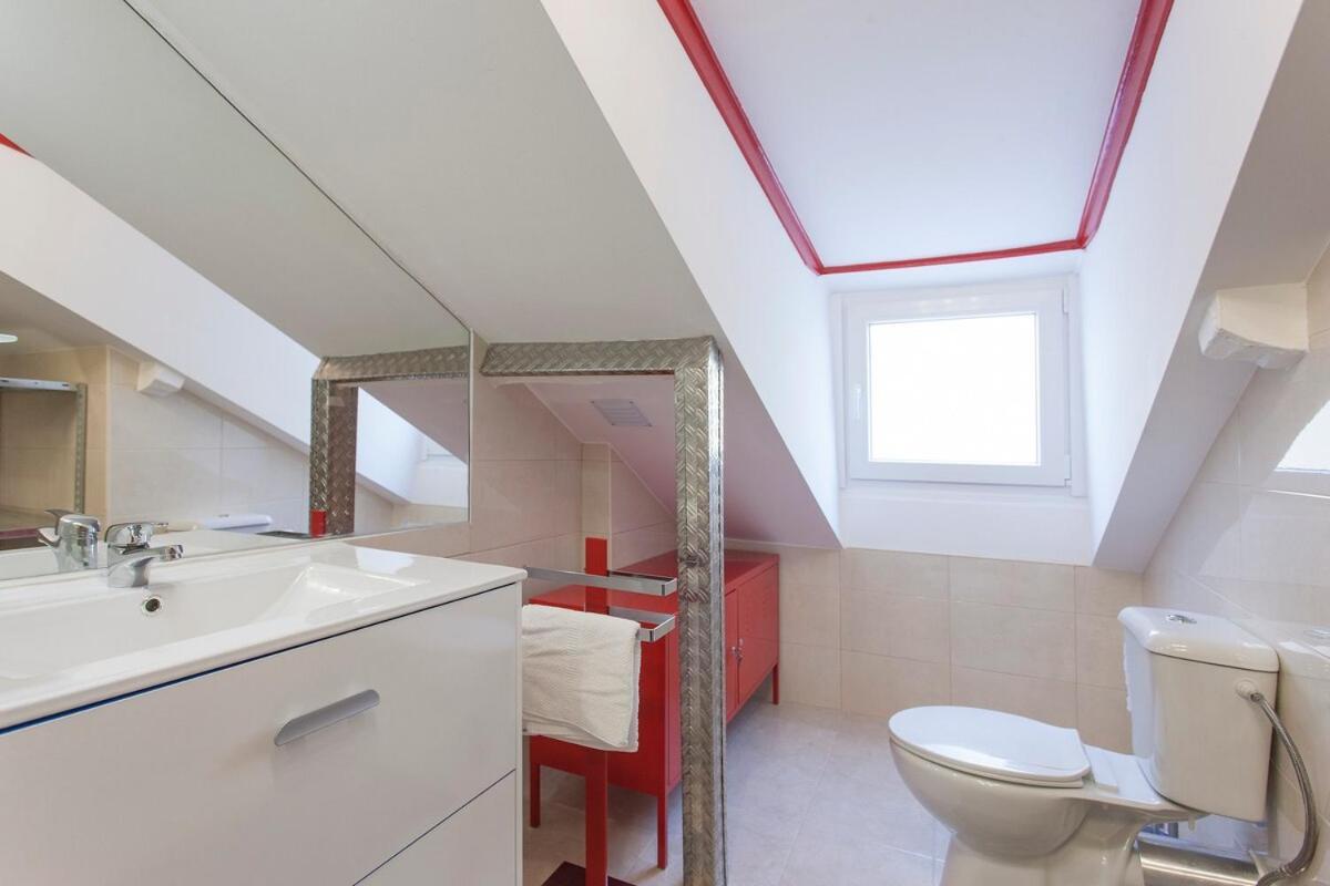 Large Terrace, Principe Real, Wifi, Calm